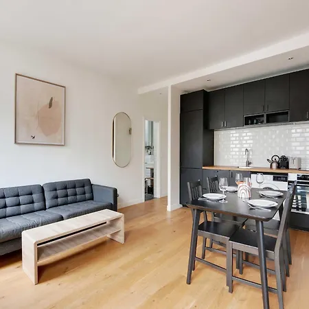 Apartment Sublime Appt - 1bd 2p - Near Canal Saint Martin Paris
